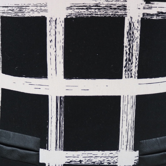 Eliza J retro-style shift black dress - Picture 5 of 7